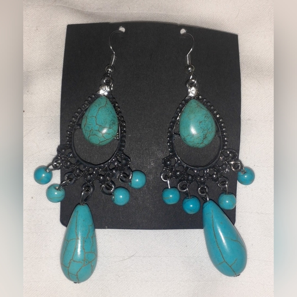 Turquoise Teardrop Dangle Earrings